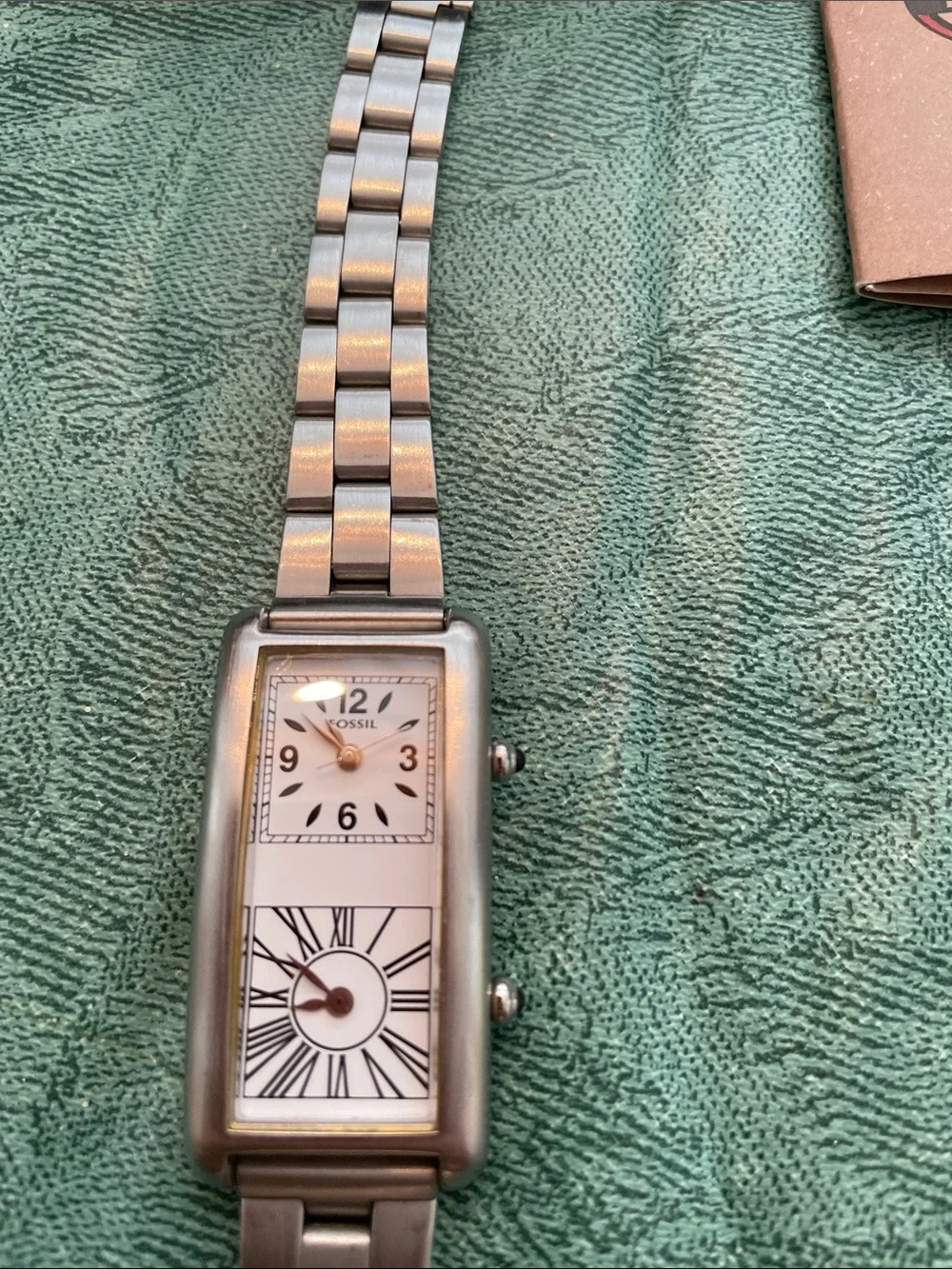 Fossil women rectangular